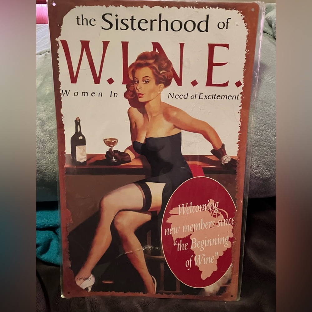 Metal pin up sign
